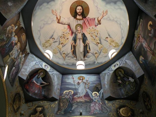  Dome and three walls view